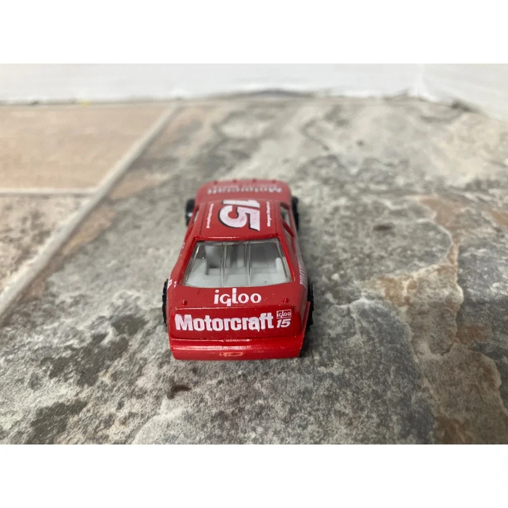 Johnny Lightning 15 Motorcraft Quality‎ Parts Red Race Car Diecast Toy